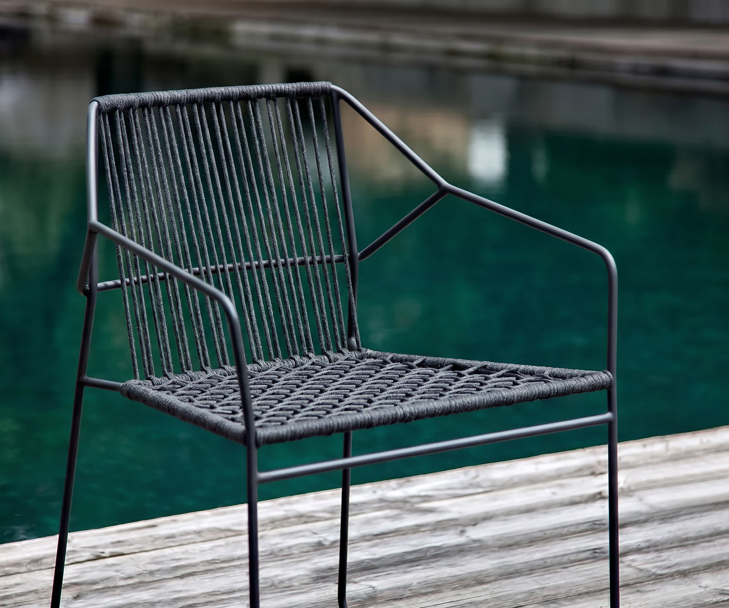 Wetterfester Oasiq Sandur Gartenstuhl ohne Armbespannung Posterauflage Weiß Gestell Weiß Wetterfester Oasiq Sandur Gartenstuhl ohne Armbespannung Posterauflage Weiß Gestell Weiß