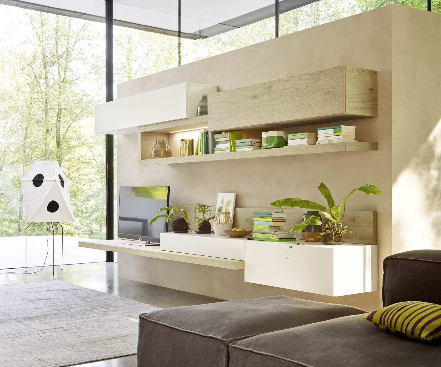 Moderne Livitalia Design Wohnwand C26 in Eiche furniert und in Weiß Matt Moderne Livitalia Design Wohnwand C26 in Eiche furniert und in Weiß Matt