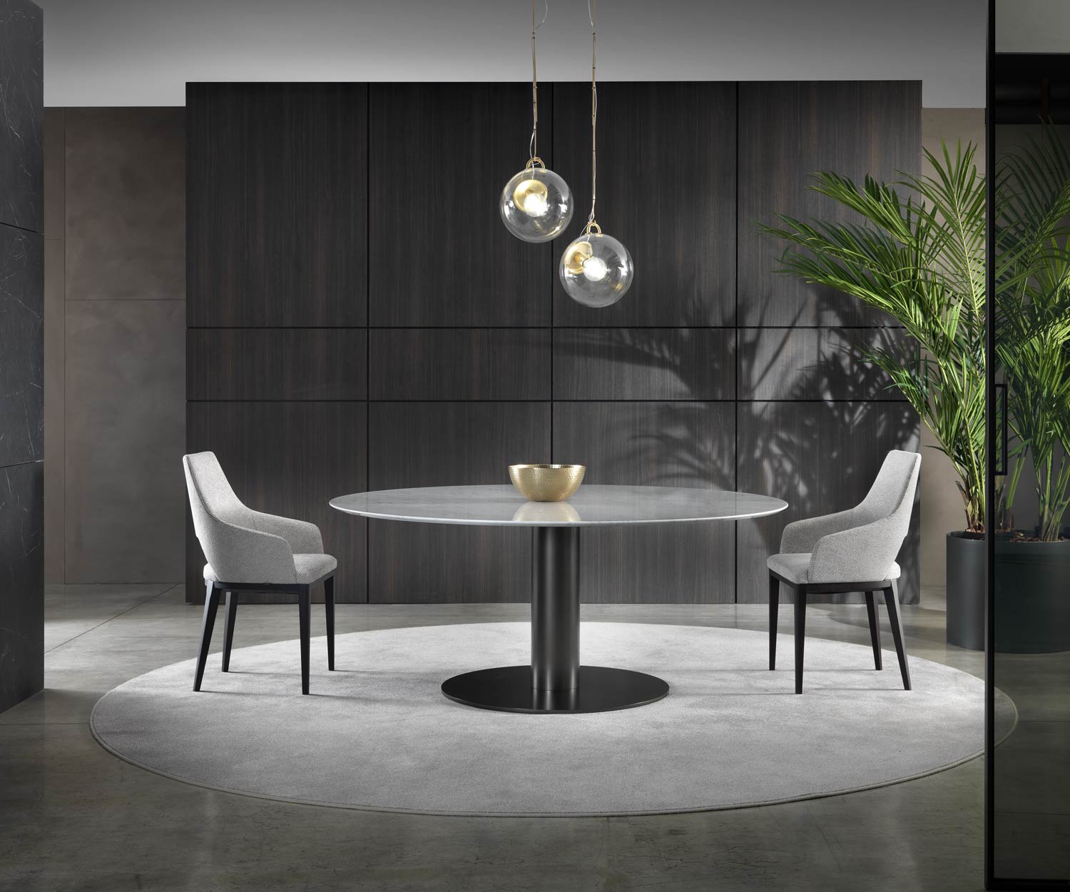 Hochwertiger Marelli Designer Esstisch Break mit Metallgestell