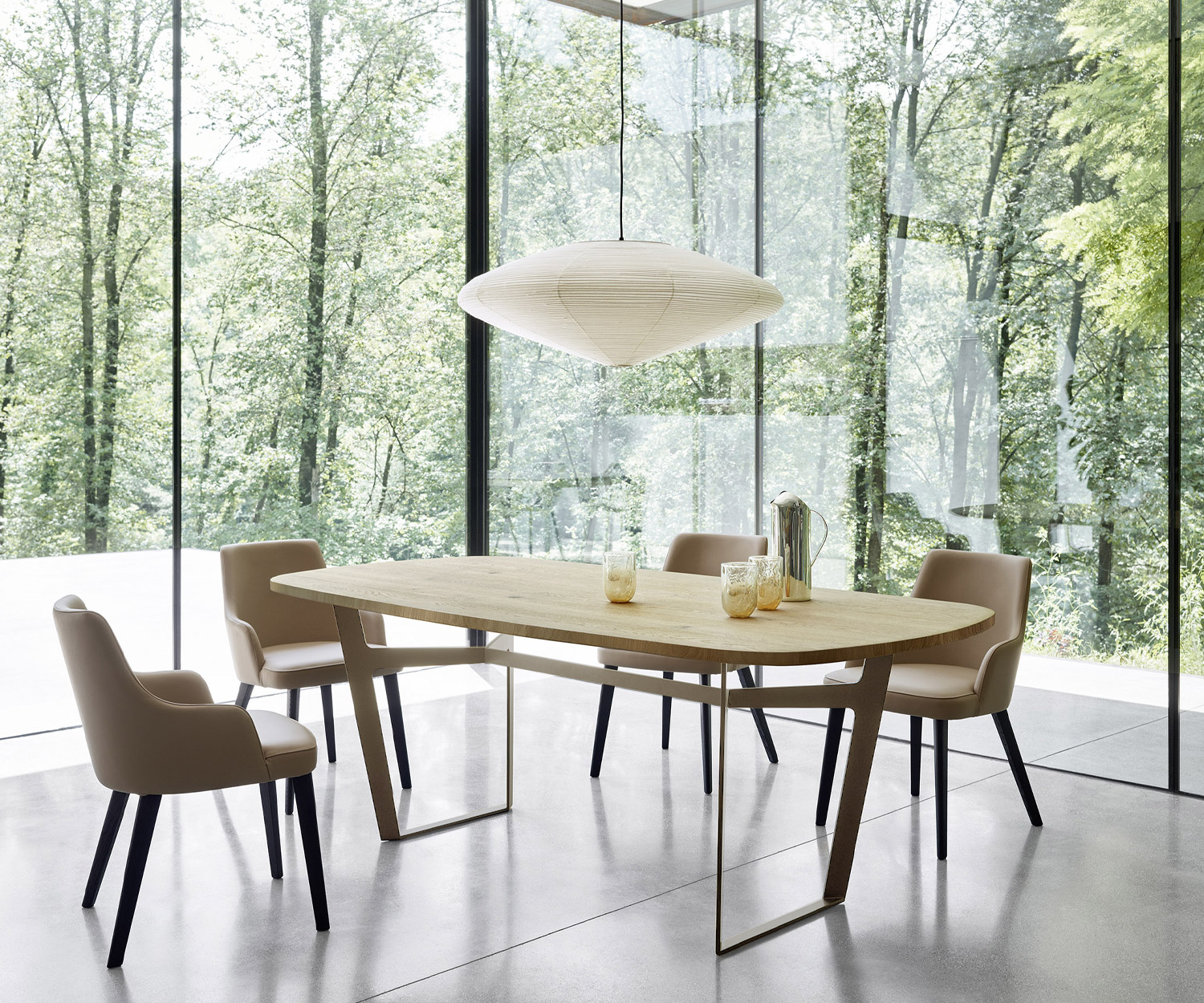 Livitalia Obi dining table with light oak top and brown lacquered frame Livitalia Obi dining table with light oak top and brown lacquered frame