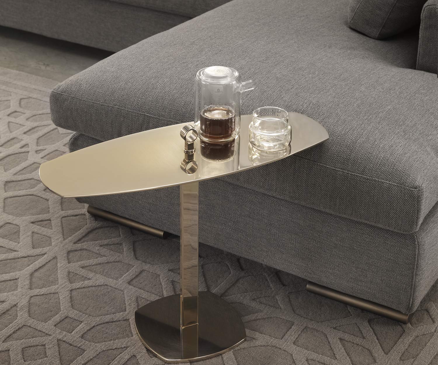 Modernes Marelli Designer Sofa Jack mit Chaiselongue in Grau Modernes Marelli Designer Sofa Jack mit Chaiselongue in Grau