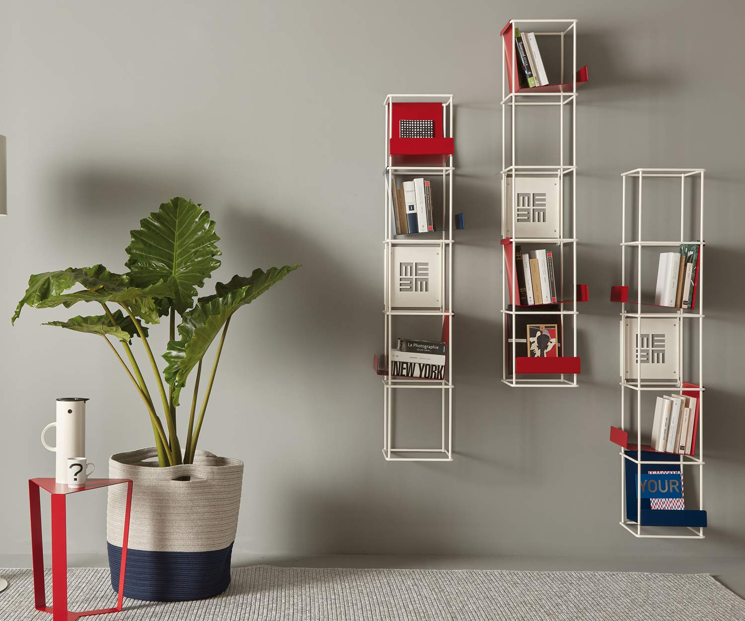 Modernes MEME Libro Design vertikales Wand Bücherregal