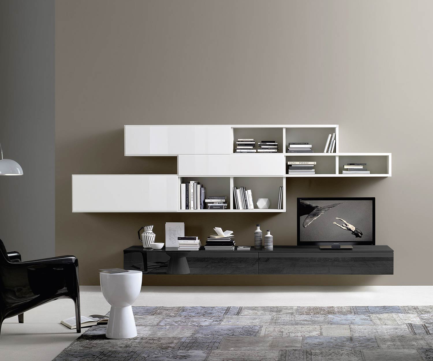 TV Schrank Boden B300 H35 Hochglanz Schwarz TV Schrank Boden B300 H35 Hochglanz Schwarz