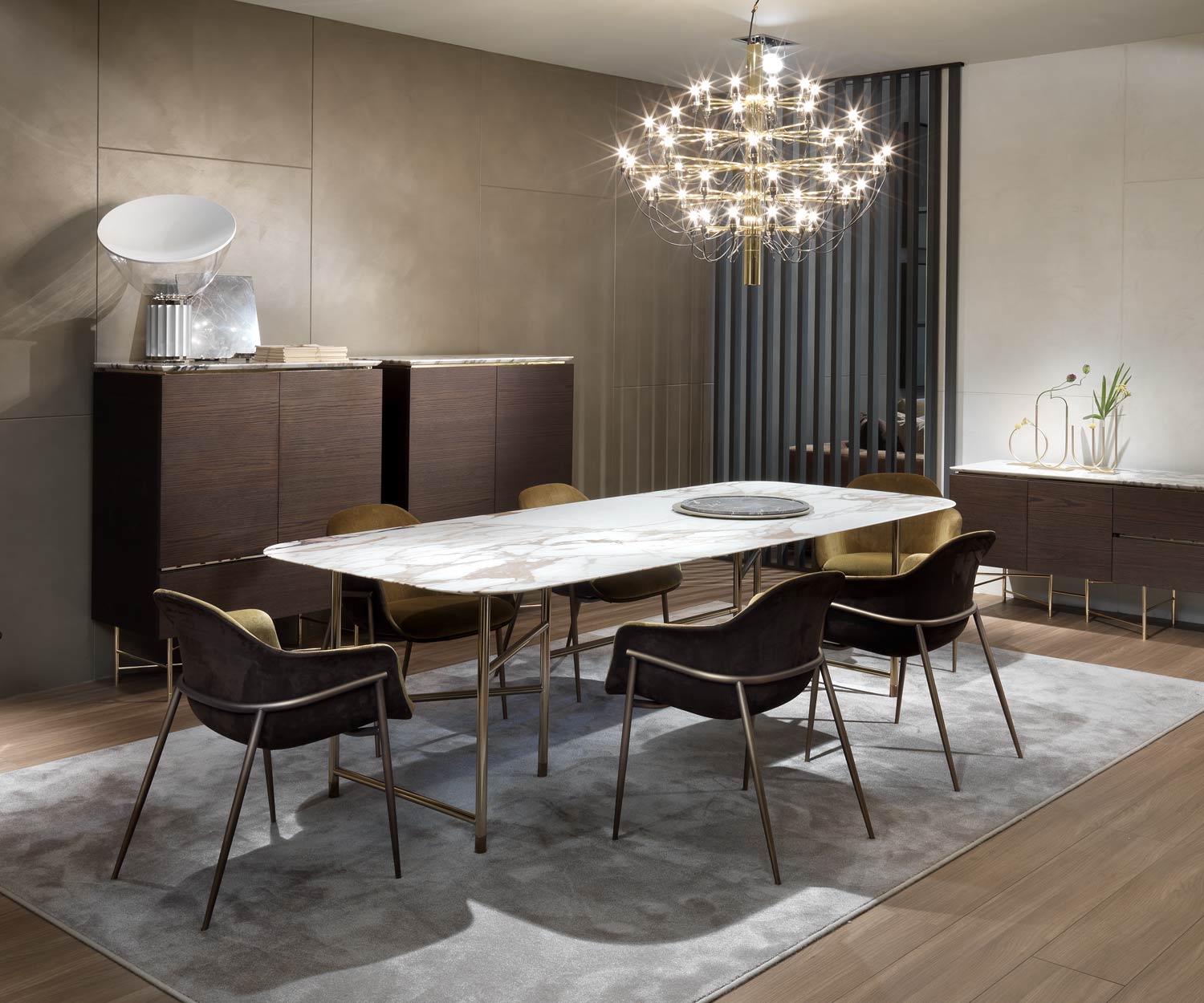 Edler Marelli Kyoto Design Esstisch Calacatta Marmor Tischplatte Panorama Ansicht Edler Marelli Kyoto Design Esstisch Calacatta Marmor Tischplatte Panorama Ansicht