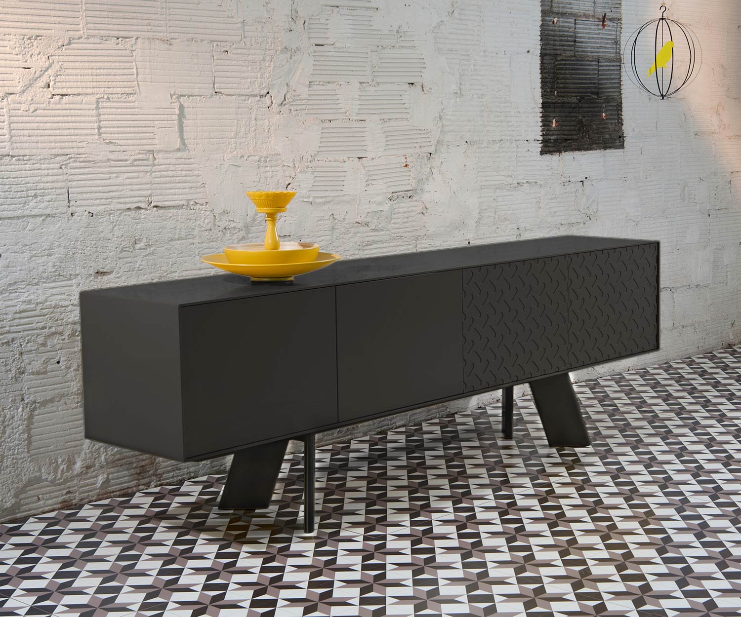 Black al2 Sideboard Alhambra 003 in the dining room