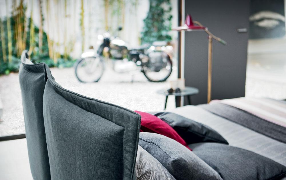 soft upholstered bed headboard with high-quality cover