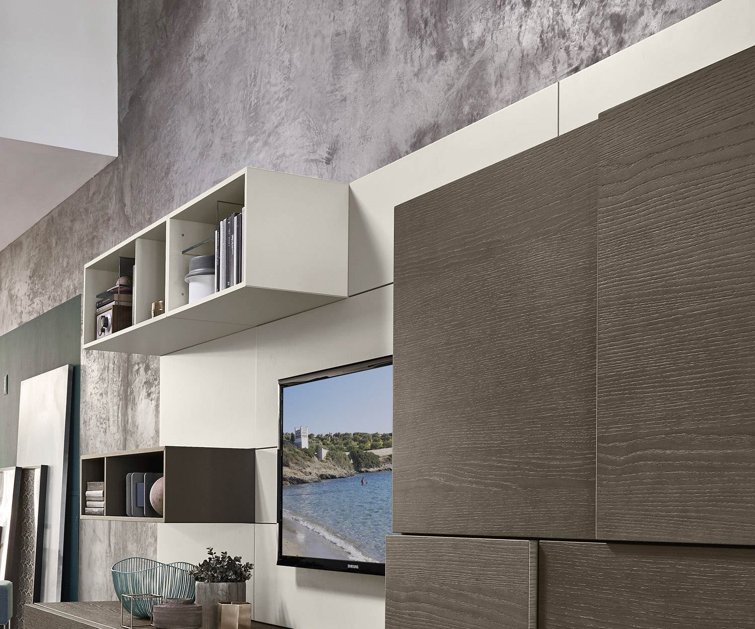 Hochwertige Livitalia Design Wohnwand C34 im Detail bei der Ansicht vom Wandpaneel