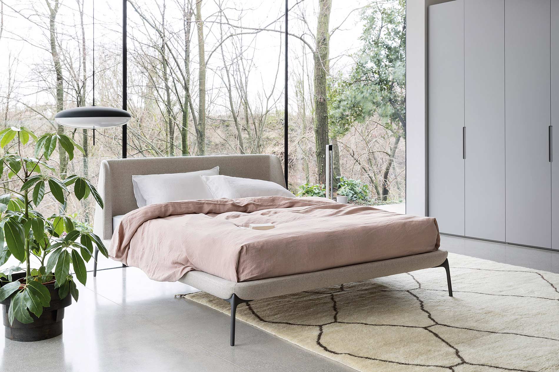 Design upholstered bed Novamobili