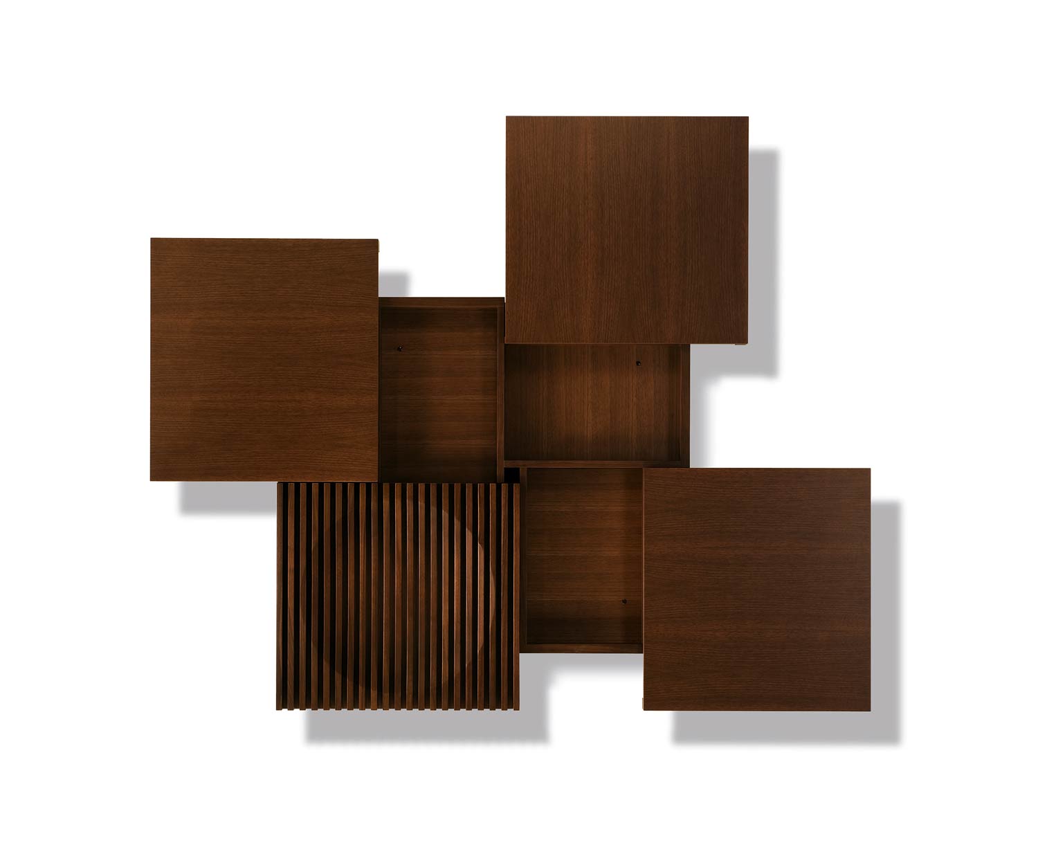 Conde House Barringer Couchtisch im Detail mit drei verschiebbaren Elementen Conde House Barringer Couchtisch im Detail mit drei verschiebbaren Elementen