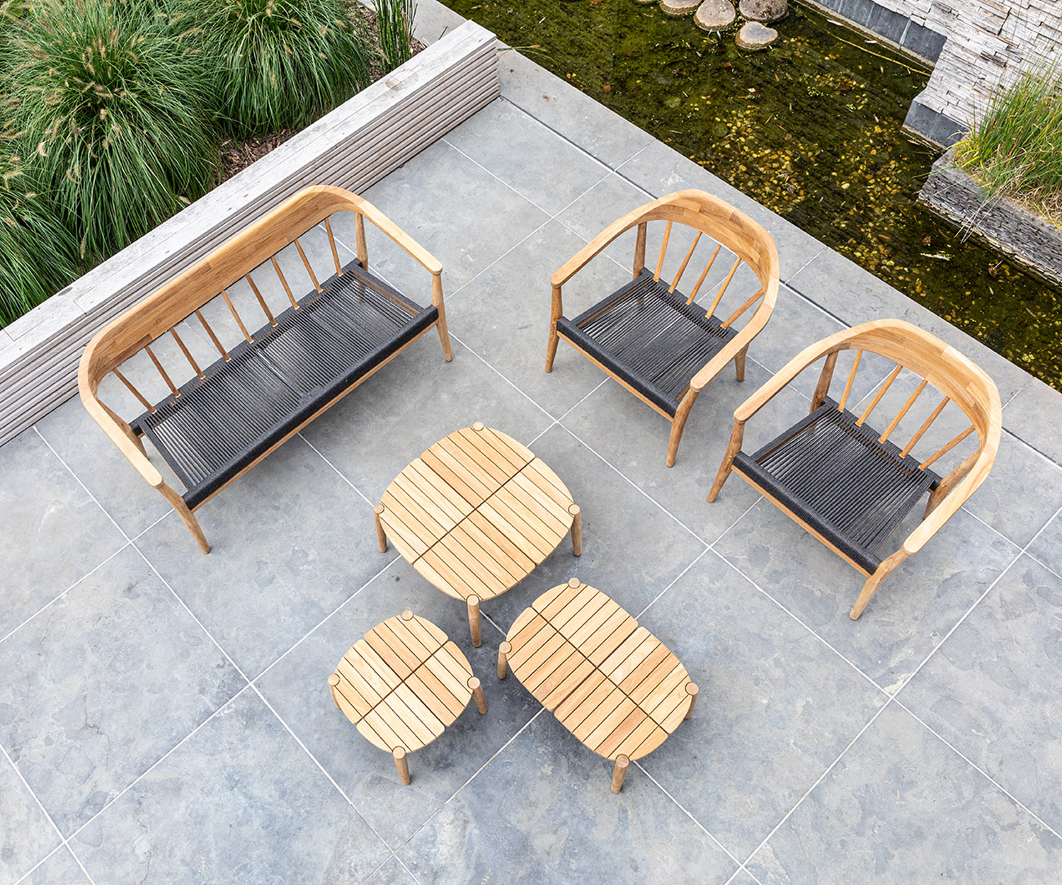 Wetterfester Oasiq Copenhagen Design Loungesessel mit Beistelltisch Wetterfester Oasiq Copenhagen Design Loungesessel mit Beistelltisch