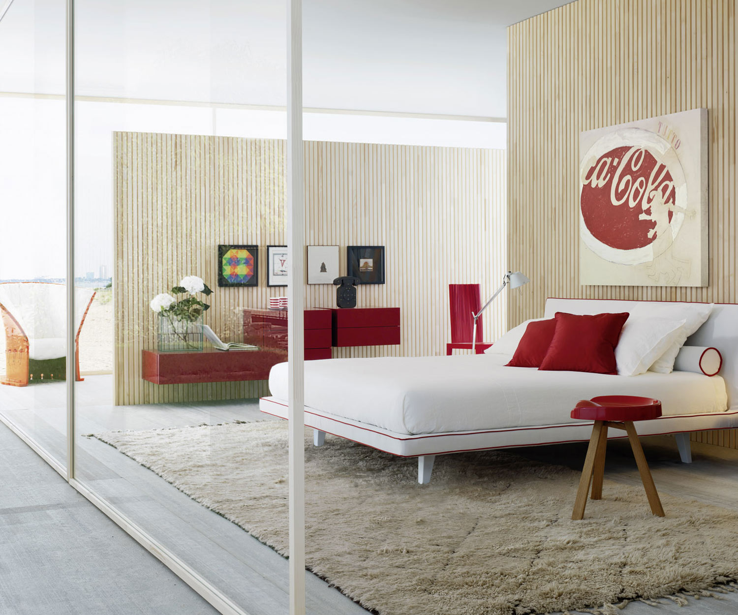 Exklusive Livitalia Valeo Design Wandkommode in Rot Exklusive Livitalia Valeo Design Wandkommode in Rot