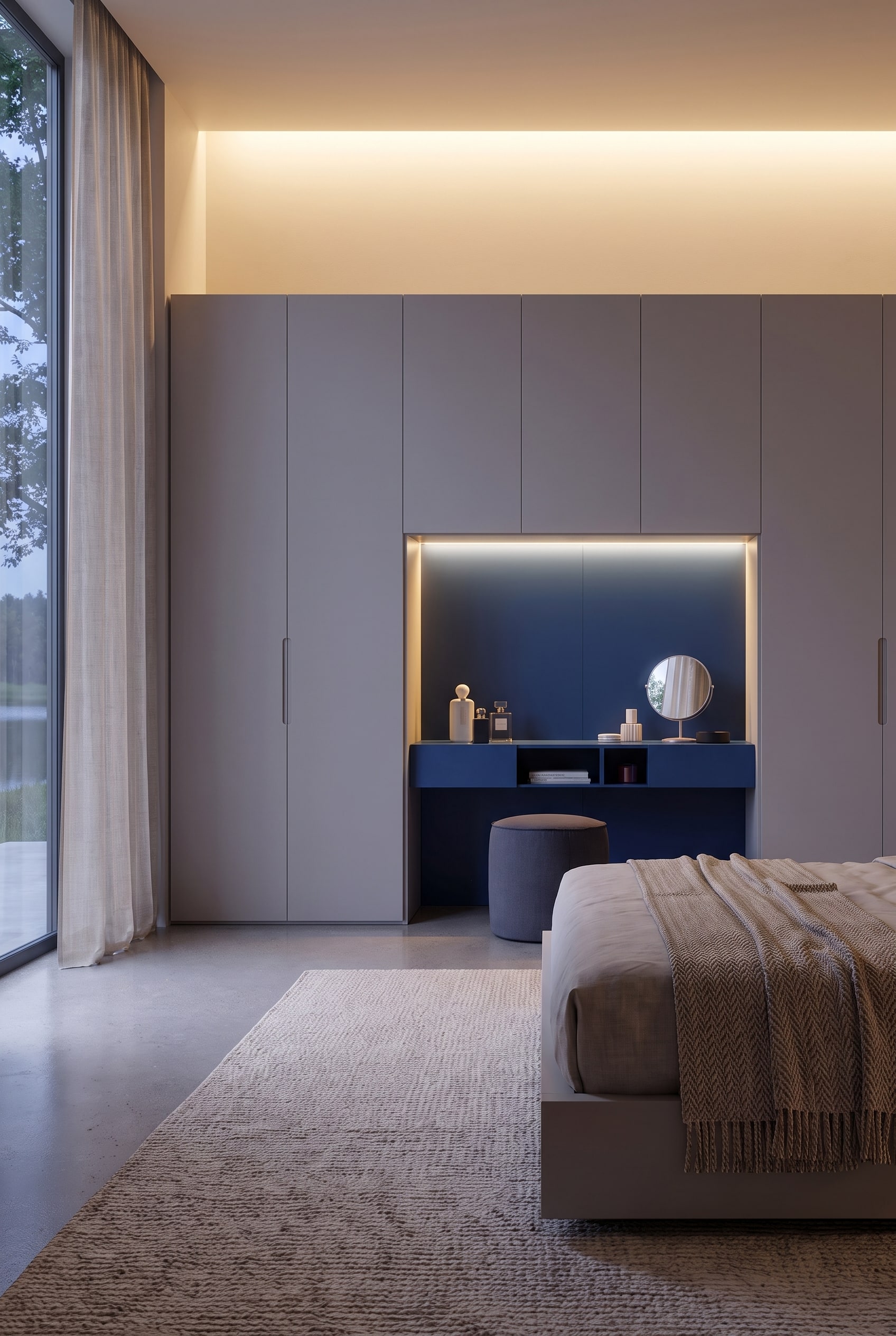 View of the wardrobe with a niche next to the bed, showing the pathways in the bedroom.