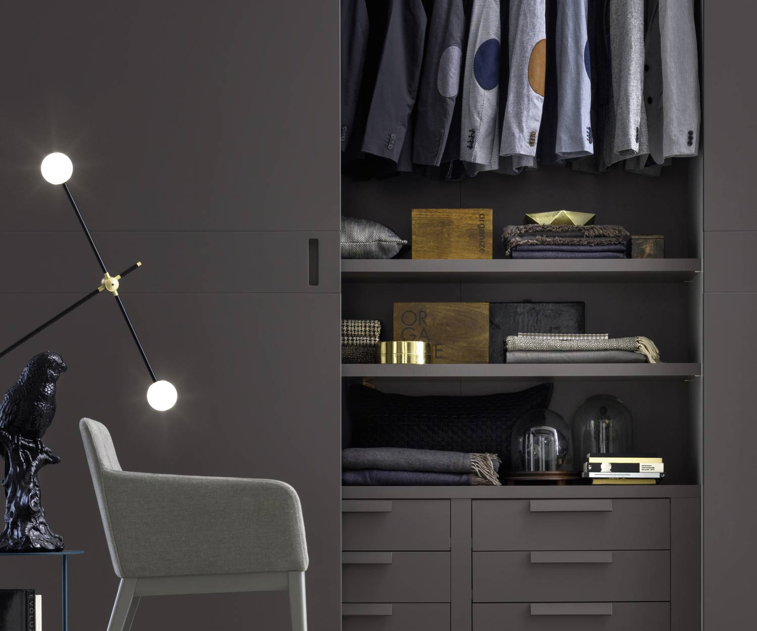 Design Kleiderschrank mit Schiebet+ren Design Kleiderschrank mit Schiebet+ren